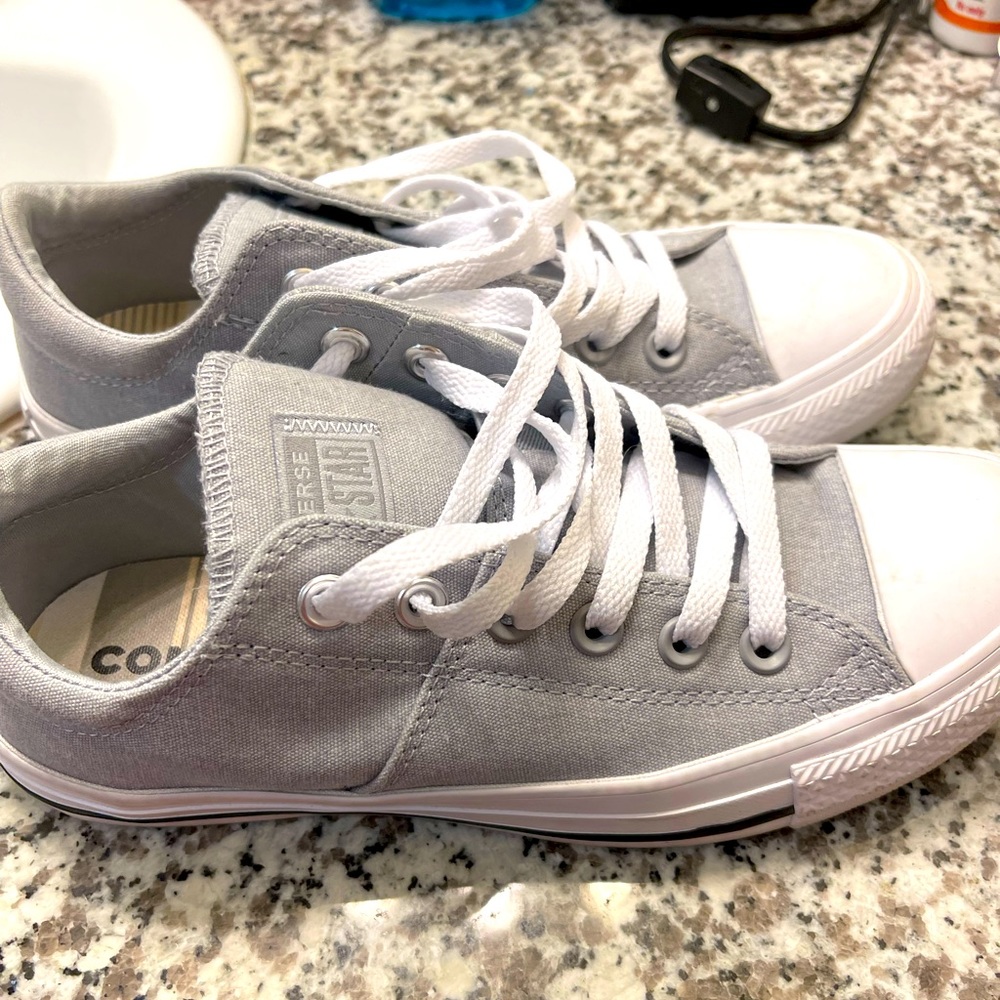 Grey Converse Sneakers GUC